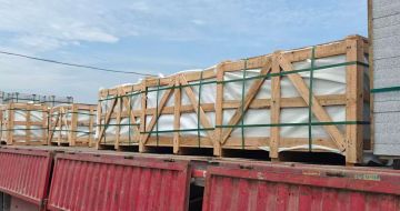 赤峰 芝麻白花岗岩地铺石出口专车-泰国游