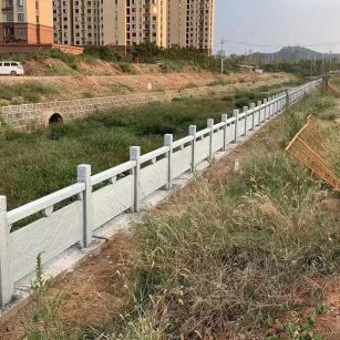 赤峰 白麻河道栏杆效果展示图