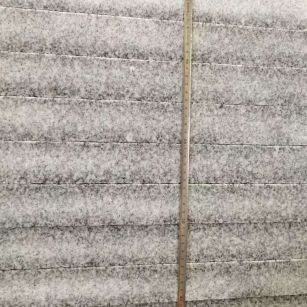 赤峰 芝麻白火烧成品厚薄均匀，B料价格接近A料质量