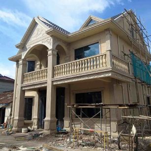 赤峰 黄金麻花岗岩石材私人别墅雕花门楼柱阳台栏杆