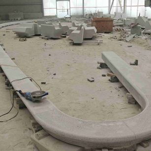 赤峰 芝麻白花岗岩弧形花坛石，坐凳石