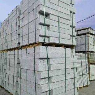 赤峰 芝麻白花岗岩路沿石，路缘石，路肩石，道牙，立缘石，马路牙子，街沿石，侧石等