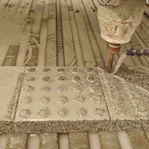 赤峰 芝麻白花岗岩石材盲人石、盲道石、盲点石