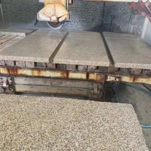 赤峰 黄金麻荔枝面成品板加工