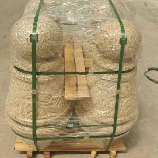 赤峰 黄金麻异形定制雕花——棒棒糖挡车柱