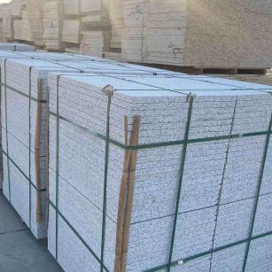 赤峰 白麻花岗岩荔枝面地铺石