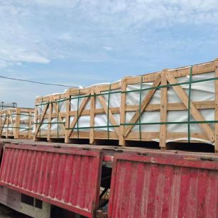 赤峰 芝麻白花岗岩地铺石出口专车-泰国游