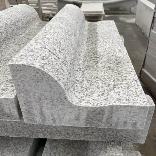 赤峰 白麻花岗岩S型路沿石，路侧石，马路牙子等