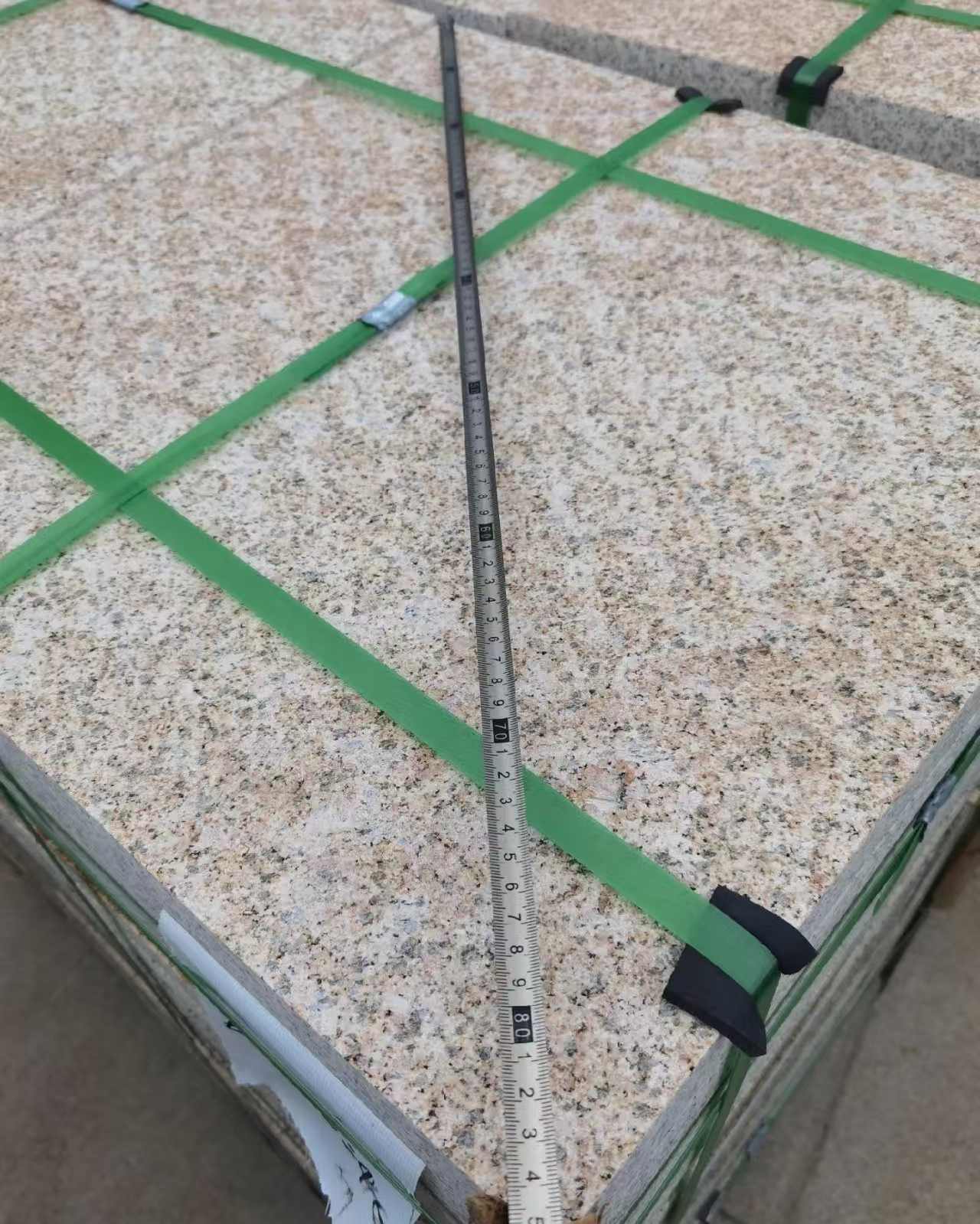 赤峰 黄金麻火烧面地铺石