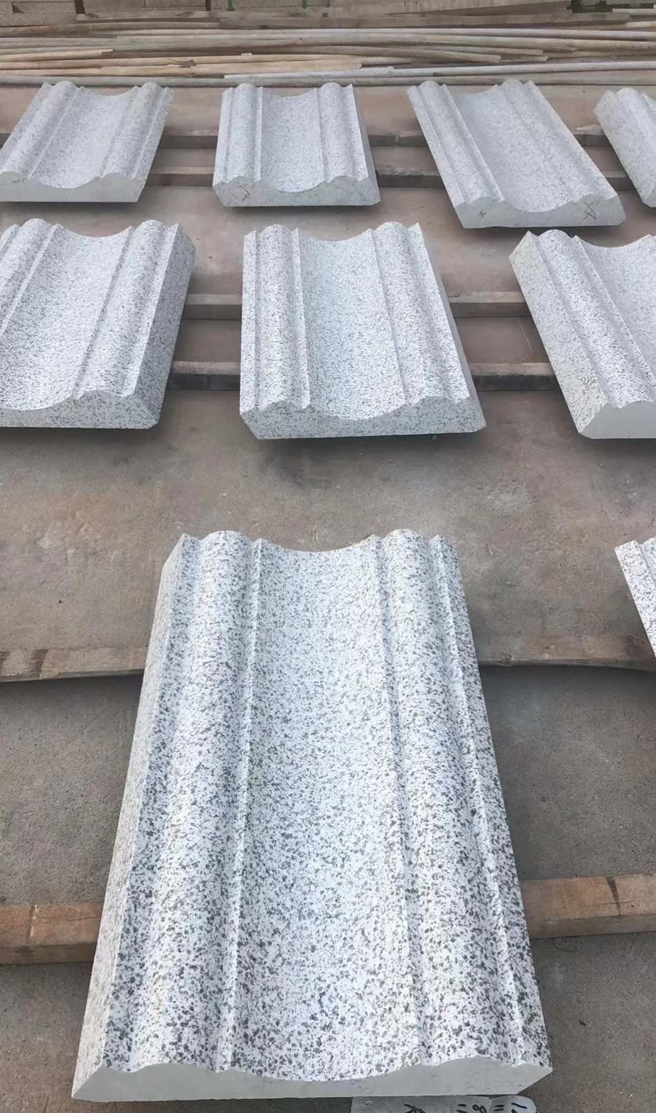 赤峰 白麻花岗岩光面别墅线条