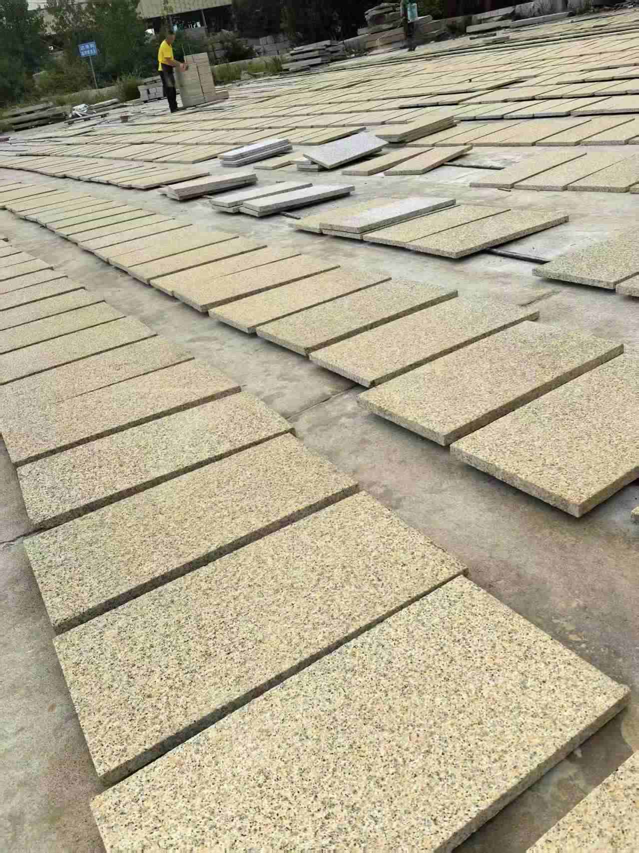 赤峰 黄金麻荔枝地铺石面排板