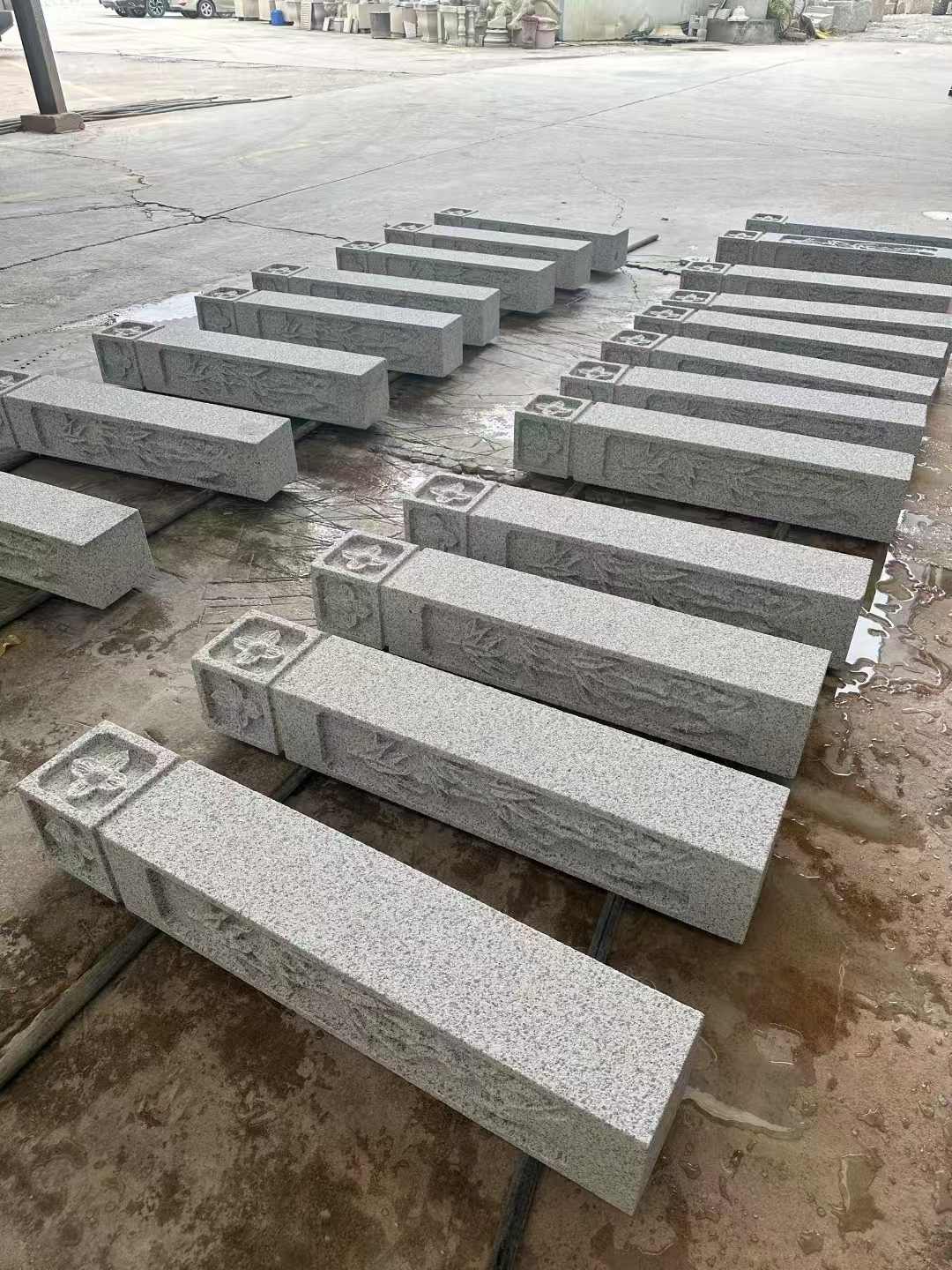 赤峰 白麻方柱雕花防水