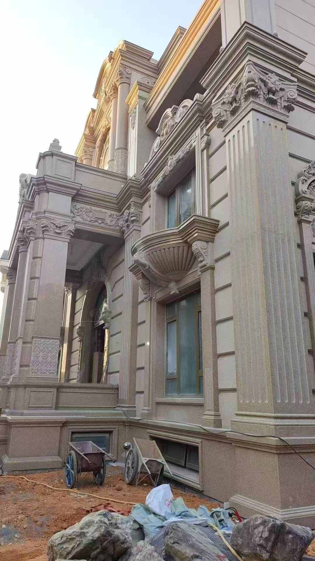赤峰 黄金麻花岗岩光面别墅外墙干挂施工完成