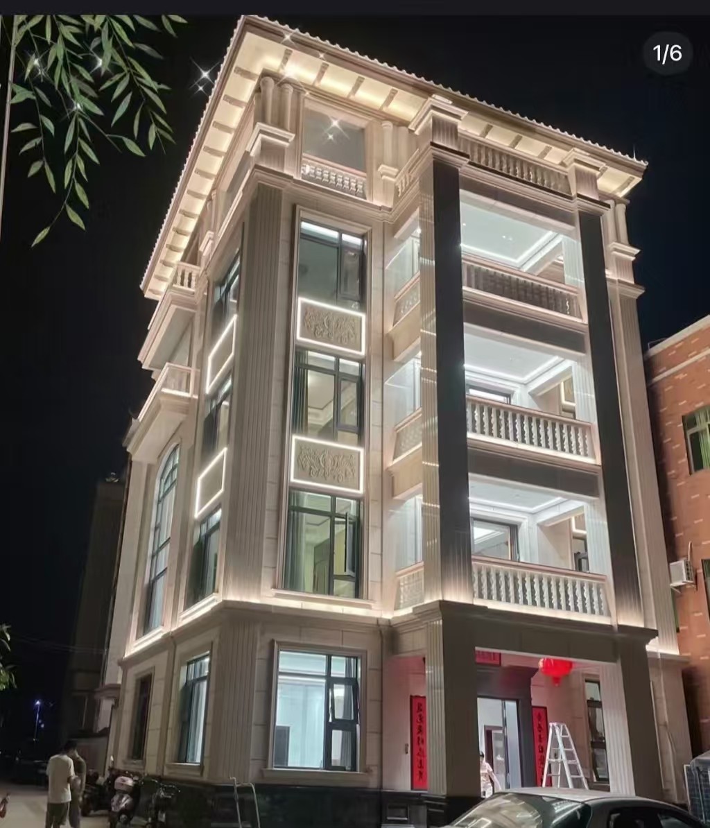 赤峰 芝麻白花岗岩别墅外墙夜间效果