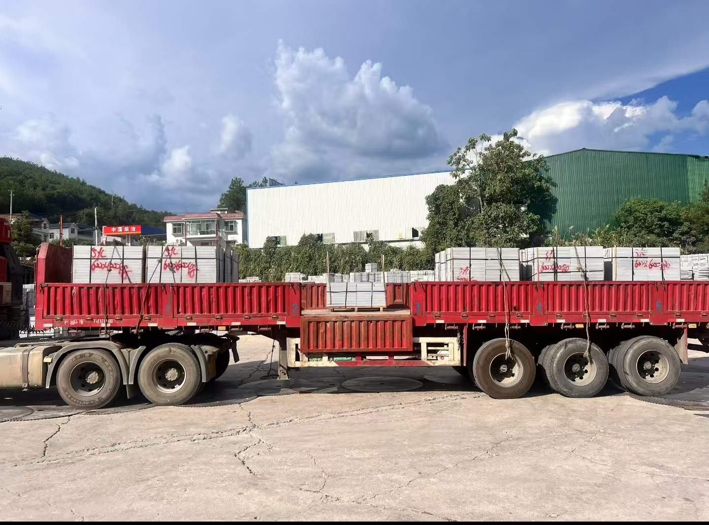 赤峰 芝麻灰花岗岩地铺石出货日常